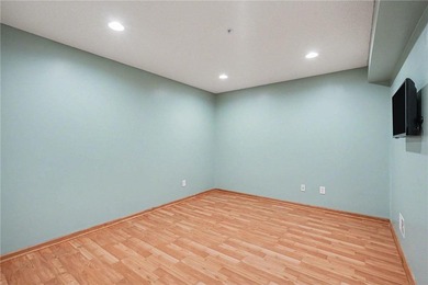 South-facing, move-in-ready townhome in the sought-after Lakes on TPC of the Twin Cities in Minnesota - for sale on GolfHomes.com, golf home, golf lot