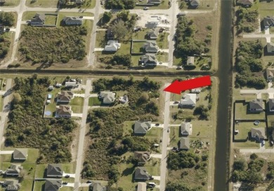 Very nice CANAL lot on a dead-end street, a combination that is on Copperhead Golf Club in Florida - for sale on GolfHomes.com, golf home, golf lot