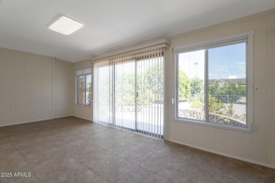 Welcome to a nice quiet place! This home features fresh paint on Sun City Country Club in Arizona - for sale on GolfHomes.com, golf home, golf lot