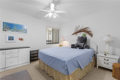 Spacious 2-bedroom top-floor unit with great view over the lake on The Landings Yacht, Golf and Tennis Club in Florida - for sale on GolfHomes.com, golf home, golf lot