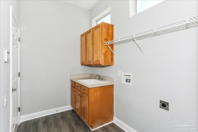 Welcome to this beautifully maintained 3 bedroom, 2 bath Arthur on Marcus Pointe Golf Club in Florida - for sale on GolfHomes.com, golf home, golf lot
