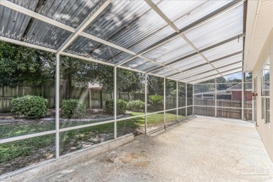 Welcome to this beautifully maintained 3 bedroom, 2 bath Arthur on Marcus Pointe Golf Club in Florida - for sale on GolfHomes.com, golf home, golf lot