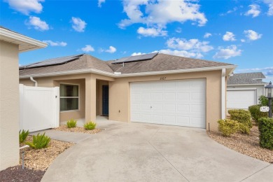 TURNKEY COURTYARD!! Low maintenance yard, no grass all rock on Pennbrooke Fairways in Florida - for sale on GolfHomes.com, golf home, golf lot