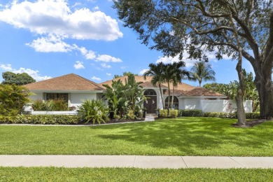 SELLER OFFERING $30K IN CREDIT FOR RATE BUYDOWN, RENOVATIONS OR on Binks Forest Golf Club in Florida - for sale on GolfHomes.com, golf home, golf lot