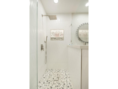 Welcome to this beautifully updated 2-bedroom, 2-bath condo on Bermuda Dunes Country Club in California - for sale on GolfHomes.com, golf home, golf lot