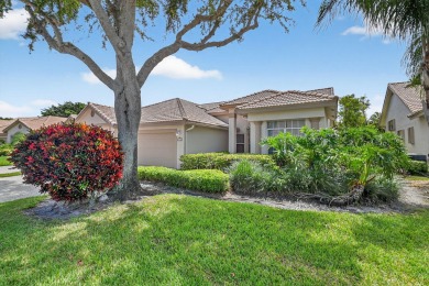 Excellent OPPORTUNITY at Aberdeen Country Club. This large villa on Aberdeen Golf and Country Club in Florida - for sale on GolfHomes.com, golf home, golf lot