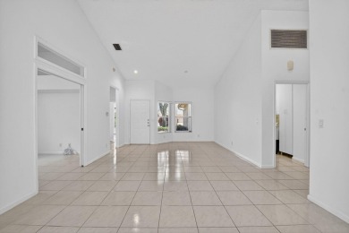Excellent OPPORTUNITY at Aberdeen Country Club. This large villa on Aberdeen Golf and Country Club in Florida - for sale on GolfHomes.com, golf home, golf lot