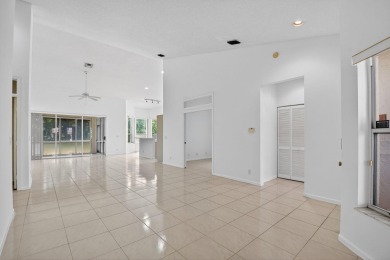 Excellent OPPORTUNITY at Aberdeen Country Club. This large villa on Aberdeen Golf and Country Club in Florida - for sale on GolfHomes.com, golf home, golf lot