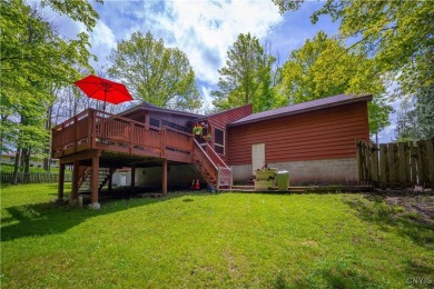 Built in 1987, situated on 2 acres, in close proximity to Cedar on Cedar Lake Club in New York - for sale on GolfHomes.com, golf home, golf lot