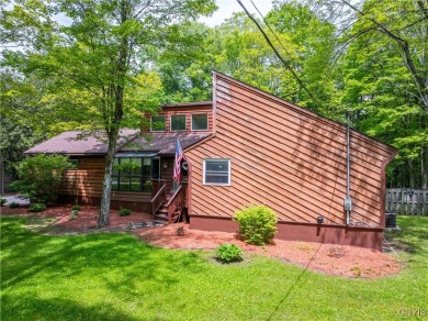 Built in 1987, situated on 2 acres, in close proximity to Cedar on Cedar Lake Club in New York - for sale on GolfHomes.com, golf home, golf lot