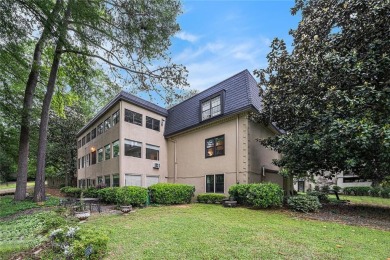 Welcome to this beautifully updated MOVE-IN READY 
condo in the on Cross Creek Golf Course in Georgia - for sale on GolfHomes.com, golf home, golf lot