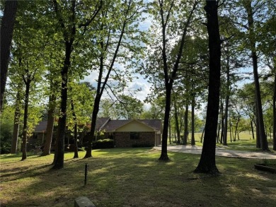 Rare Find on the Russellville Golf Course!
This spacious home on Russellville Country Club in Arkansas - for sale on GolfHomes.com, golf home, golf lot
