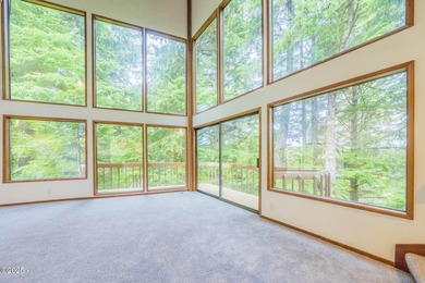 Beautifully remodeled 5B/4.5B luxury home in gated Salishan on Salishan Spa and Golf Resort in Oregon - for sale on GolfHomes.com, golf home, golf lot