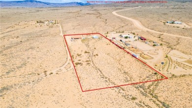 Welcome to your ranch home near the iconic Route 66! This on Valle Vista Golf Course in Arizona - for sale on GolfHomes.com, golf home, golf lot