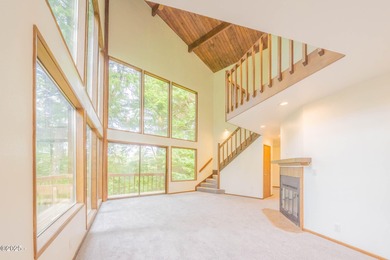 Beautifully remodeled 5B/4.5B luxury home in gated Salishan on Salishan Spa and Golf Resort in Oregon - for sale on GolfHomes.com, golf home, golf lot