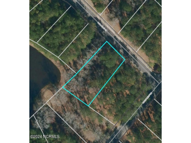 Beautiful 0.36 acre lot nestled near the front of the exclusive on River Landing Golf Course in North Carolina - for sale on GolfHomes.com, golf home, golf lot