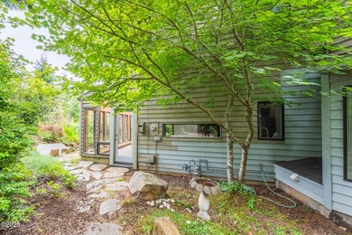 Beautifully remodeled 5B/4.5B luxury home in gated Salishan on Salishan Spa and Golf Resort in Oregon - for sale on GolfHomes.com, golf home, golf lot