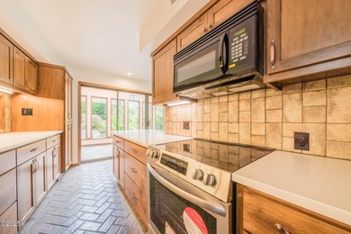 Beautifully remodeled 5B/4.5B luxury home in gated Salishan on Salishan Spa and Golf Resort in Oregon - for sale on GolfHomes.com, golf home, golf lot