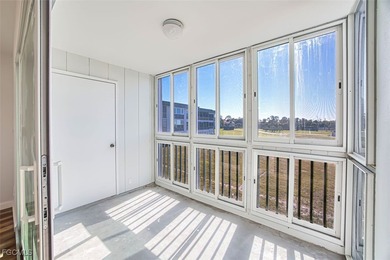 Beautifully renovated 2-bedroom, 2-bath condo in the desirable on Seven Lakes Golf and Tennis Community in Florida - for sale on GolfHomes.com, golf home, golf lot