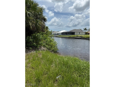Prime Gulf Access Lot in Cape Coral. Seize the opportunity to on Burnt Store Golf Club in Florida - for sale on GolfHomes.com, golf home, golf lot