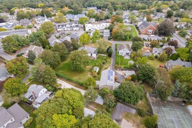 Discover the potential of this delightful two-bedroom, one-bath on Wianno Golf Club in Massachusetts - for sale on GolfHomes.com, golf home, golf lot