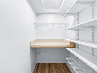 Under contract-accepting backup offers. Welcome to 1408 W Del on North Lakes Golf Course in Florida - for sale on GolfHomes.com, golf home, golf lot