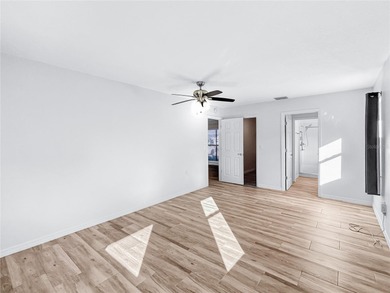 Under contract-accepting backup offers. Welcome to 1408 W Del on North Lakes Golf Course in Florida - for sale on GolfHomes.com, golf home, golf lot