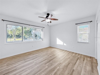 Under contract-accepting backup offers. Welcome to 1408 W Del on North Lakes Golf Course in Florida - for sale on GolfHomes.com, golf home, golf lot