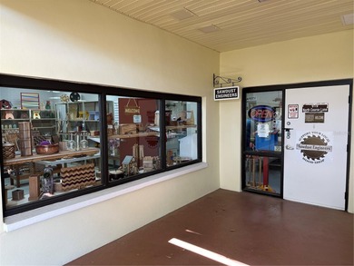 Under contract-accepting backup offers. Welcome to 1408 W Del on North Lakes Golf Course in Florida - for sale on GolfHomes.com, golf home, golf lot