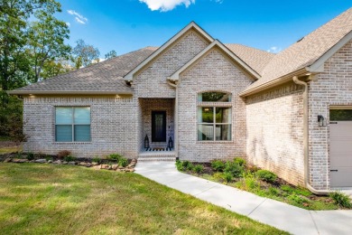 Welcome home to Wellington Place. This 2023-built gem blends on Greystone Country Club in Arkansas - for sale on GolfHomes.com, golf home, golf lot