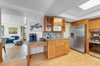 With upgrades inside and out, end row spacious townhome on a on Canyons Golf Course in Utah - for sale on GolfHomes.com, golf home, golf lot