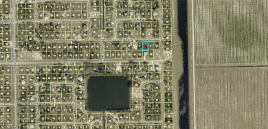 Excellent opportunity in an area with new construction homes on Mirror Lakes Golf Club in Florida - for sale on GolfHomes.com, golf home, golf lot