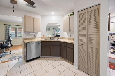 Move-in ready end-unit villa in the highly desirable Crescent on On Top of the World Golf Course in Florida - for sale on GolfHomes.com, golf home, golf lot