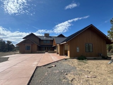 Welcome to luxury resort living in Juniper Preserve, Bend on  in Oregon - for sale on GolfHomes.com, golf home, golf lot
