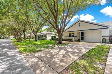 Popular Delphina End Unit Villa located in the Crescent Ridge on On Top of the World Golf Course in Florida - for sale on GolfHomes.com, golf home, golf lot