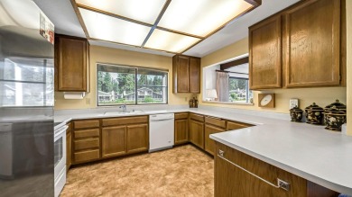 Great location within the Plumas Pines Villas. Located on the on Plumas Pines Golf Resort in California - for sale on GolfHomes.com, golf home, golf lot