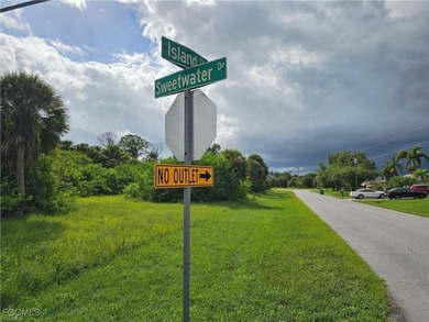 VACANT & Cleared Land! Perfectly situated property with an on Rotonda Golf and Country Club The Palms Course in Florida - for sale on GolfHomes.com, golf home, golf lot