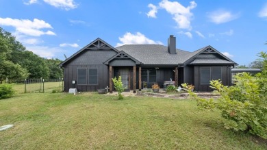 You want privacy, you have it with this property, 3 bedrooms 2 on Indian Oaks Golf Club in Texas - for sale on GolfHomes.com, golf home, golf lot