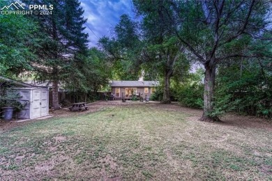 Well-cared for 2-bedroom ranch floor plan backing to Patty on Patty Jewett Golf Course in Colorado - for sale on GolfHomes.com, golf home, golf lot