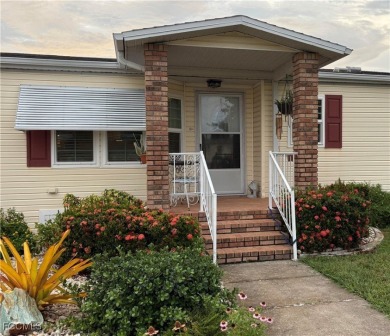 ?? Beautifully Updated Home in Pine Lakes Country Club! Welcome on Pine Lakes Country Club in Florida - for sale on GolfHomes.com, golf home, golf lot