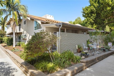 **PRICE IMPROVEMENT** Welcome to this stunning, and highly on Laguna Woods Village Golf Course in California - for sale on GolfHomes.com, golf home, golf lot