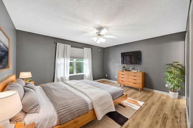 Welcome to single-story living in this charming ranch home! on Hamilton Elks Golf Club  in Ohio - for sale on GolfHomes.com, golf home, golf lot