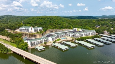 Top Floor two level unit at Cedar Heights! Being on the top on The Club At Old Kinderhook in Missouri - for sale on GolfHomes.com, golf home, golf lot