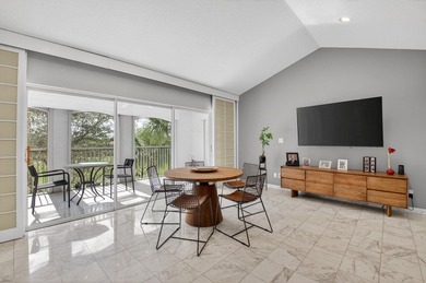 This beautiful 2-bedroom, 2-bath plus office condo offers on  in Florida - for sale on GolfHomes.com, golf home, golf lot