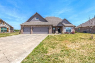 Come experience this BEAUTY! A true 4 bed/3 full bath home with on The Woods Golf Course in Oklahoma - for sale on GolfHomes.com, golf home, golf lot