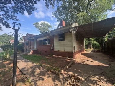 Charming East Lake Bungalow - Ideal for First-Time Buyers or on Charlie Yates Golf Course in Georgia - for sale on GolfHomes.com, golf home, golf lot