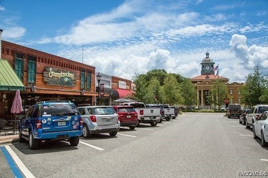 One or more photo(s) has been virtually staged. Experience the on Citrus Springs Country Club in Florida - for sale on GolfHomes.com, golf home, golf lot