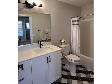 PRICED TO SELL - Newer 3 bed - 3 bath Luxury 2 story townhome at on Sunriver Golf Club in Utah - for sale on GolfHomes.com, golf home, golf lot