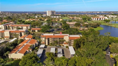 Move-in right into the this beautifully decorated Windjammer on The Landings Yacht, Golf and Tennis Club in Florida - for sale on GolfHomes.com, golf home, golf lot