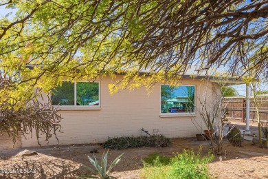 Mid-Century bungalow with large covered back patio, generous lot on Randolph Park Golf Courses in Arizona - for sale on GolfHomes.com, golf home, golf lot